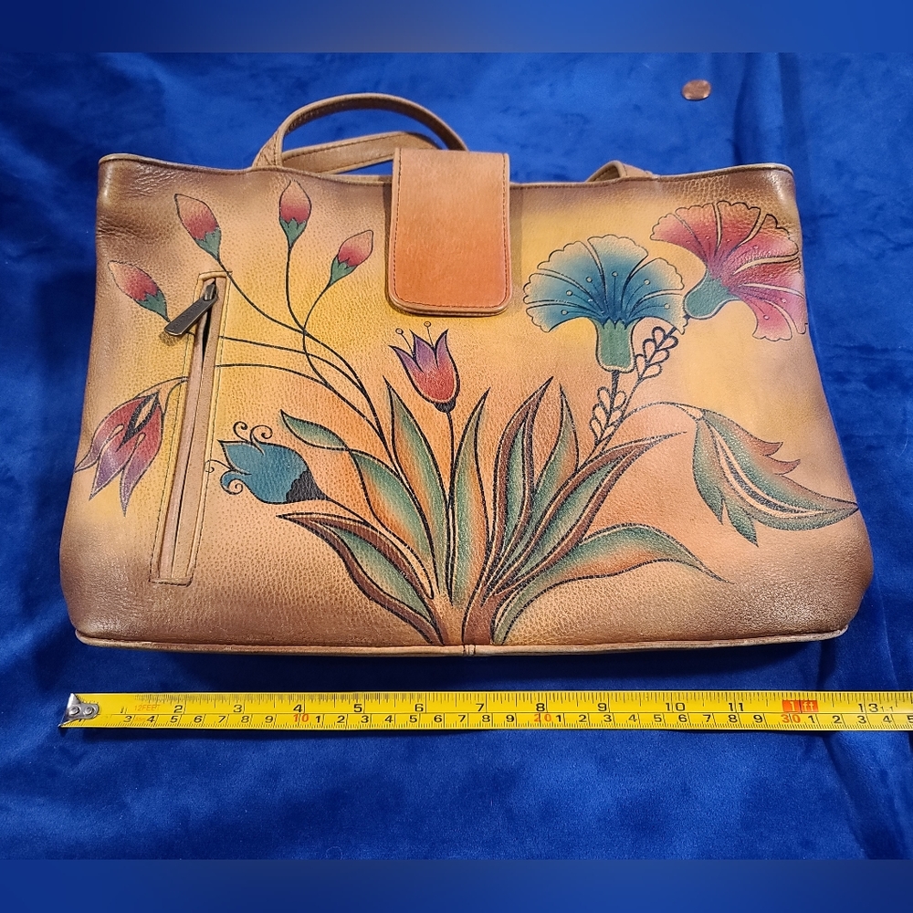 Anuschka Shoulder bag